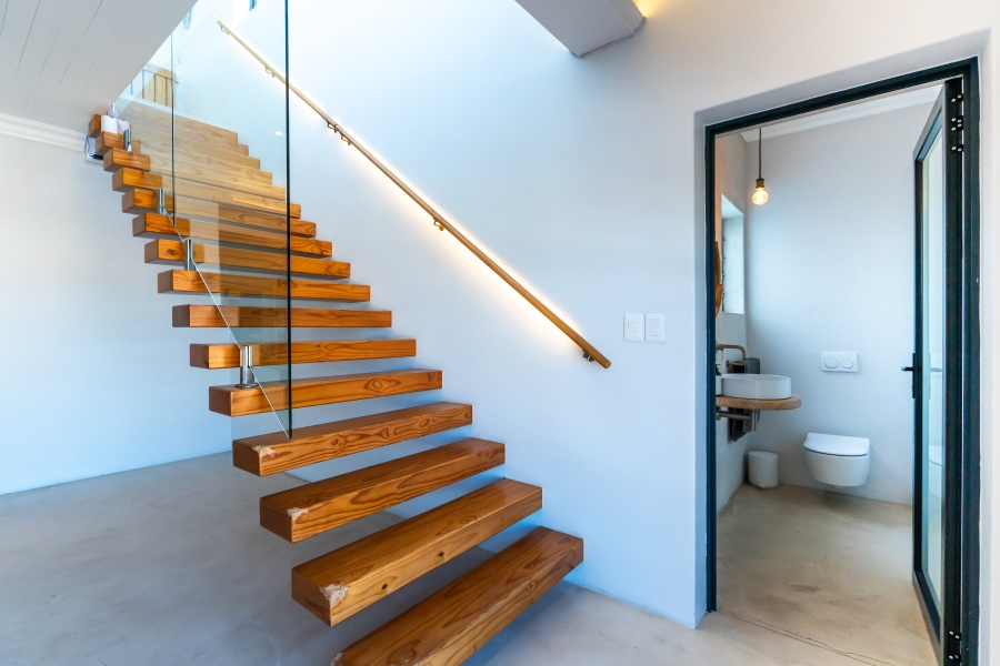 5 Bedroom Property for Sale in Van Riebeeckstrand Western Cape